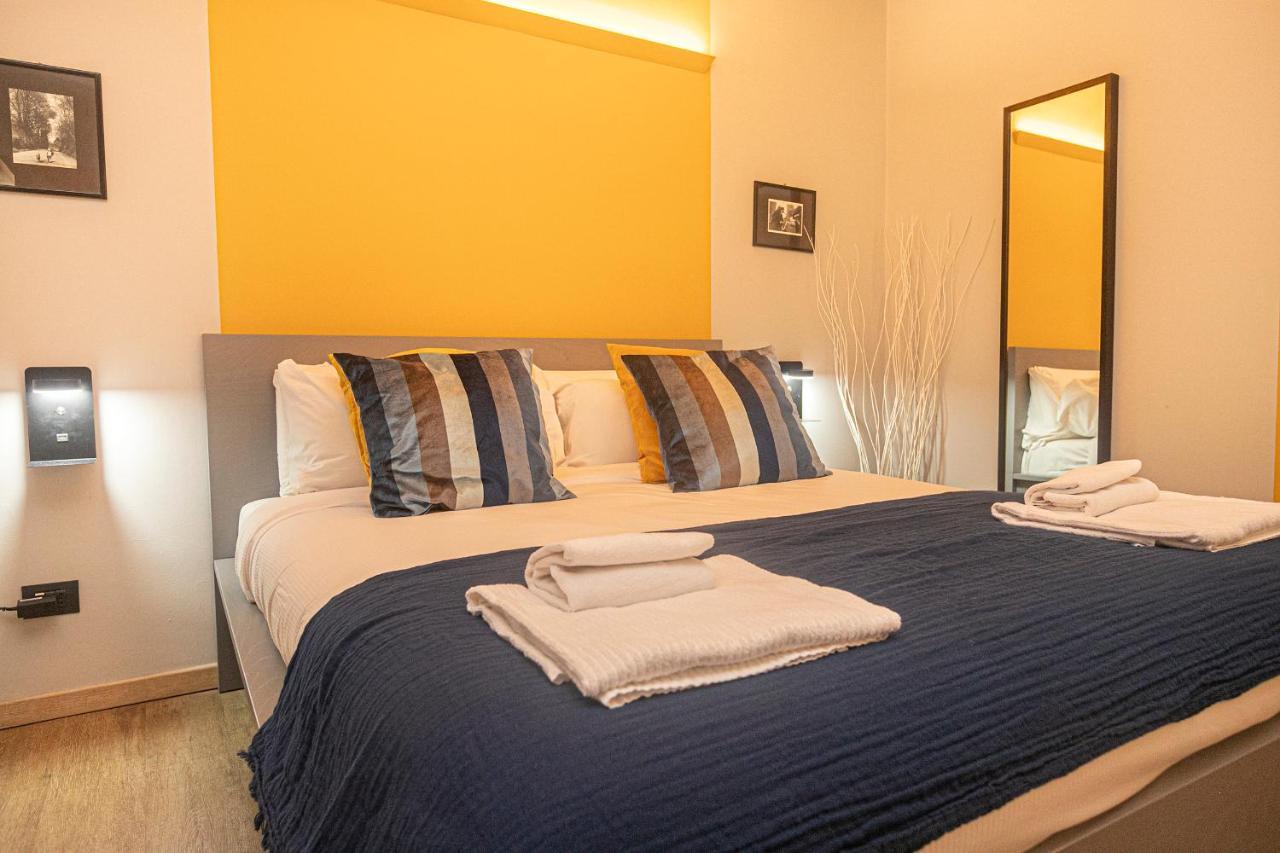 Giano Host - I Teatri Apartment Genoa Exterior photo